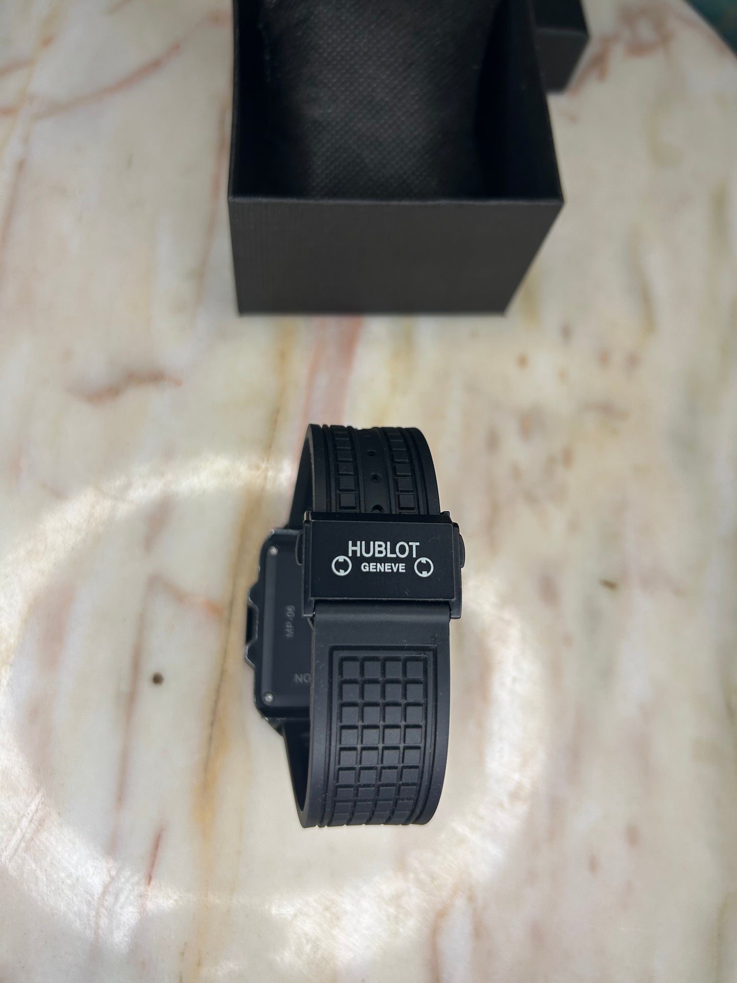 Hublot Montre Homme – Bracelet Silicone