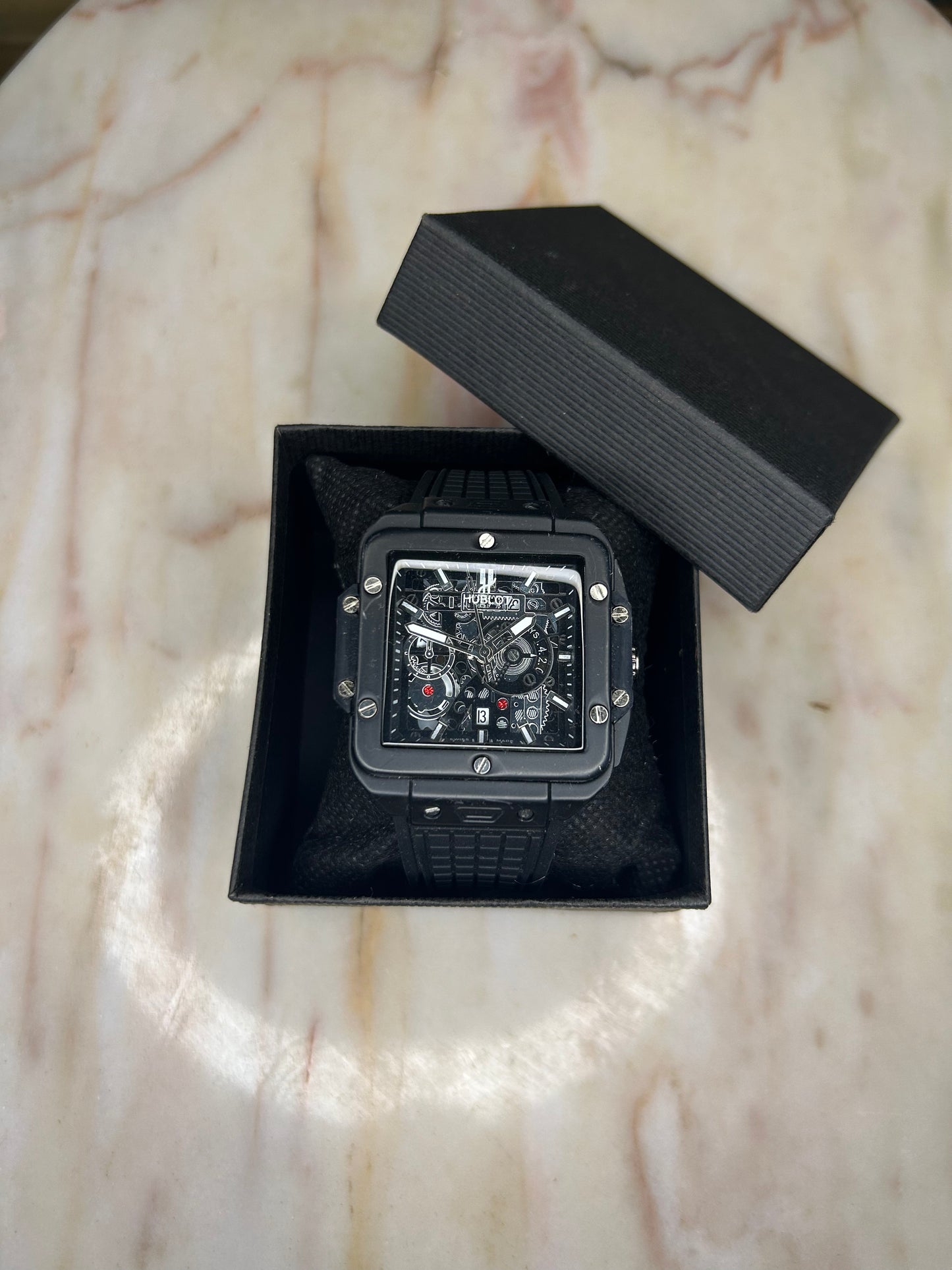 Hublot Montre Homme – Bracelet Silicone