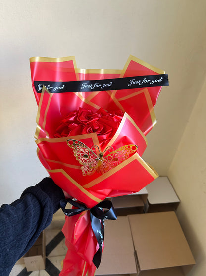 Bouquet de Roses Rouges – Éclat & Passion