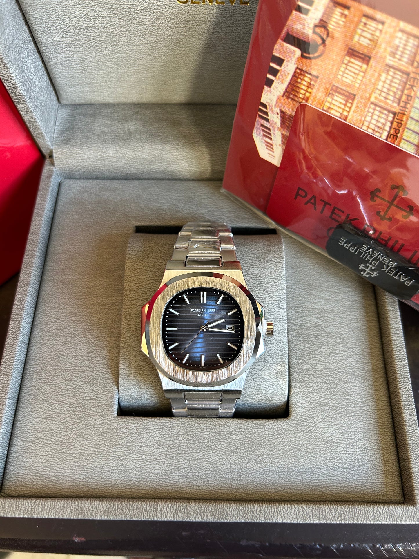 Patek Philippe Homme – Tableau Bleu Nuit Avec Coffre