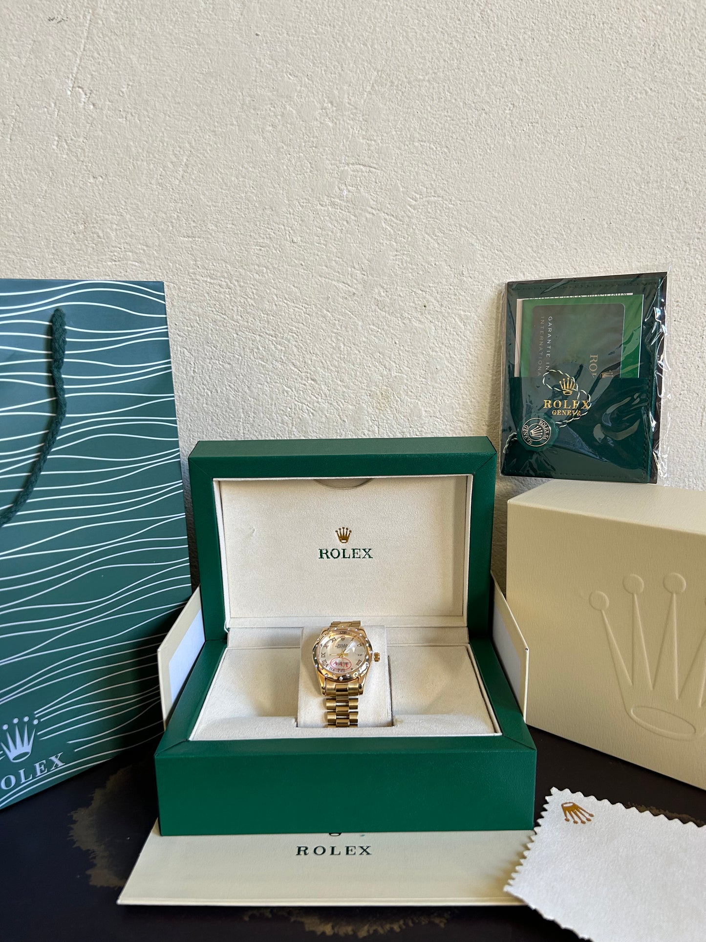 Rolex Datejust Femme – Tableau Blanc Diamant Avec Coffre