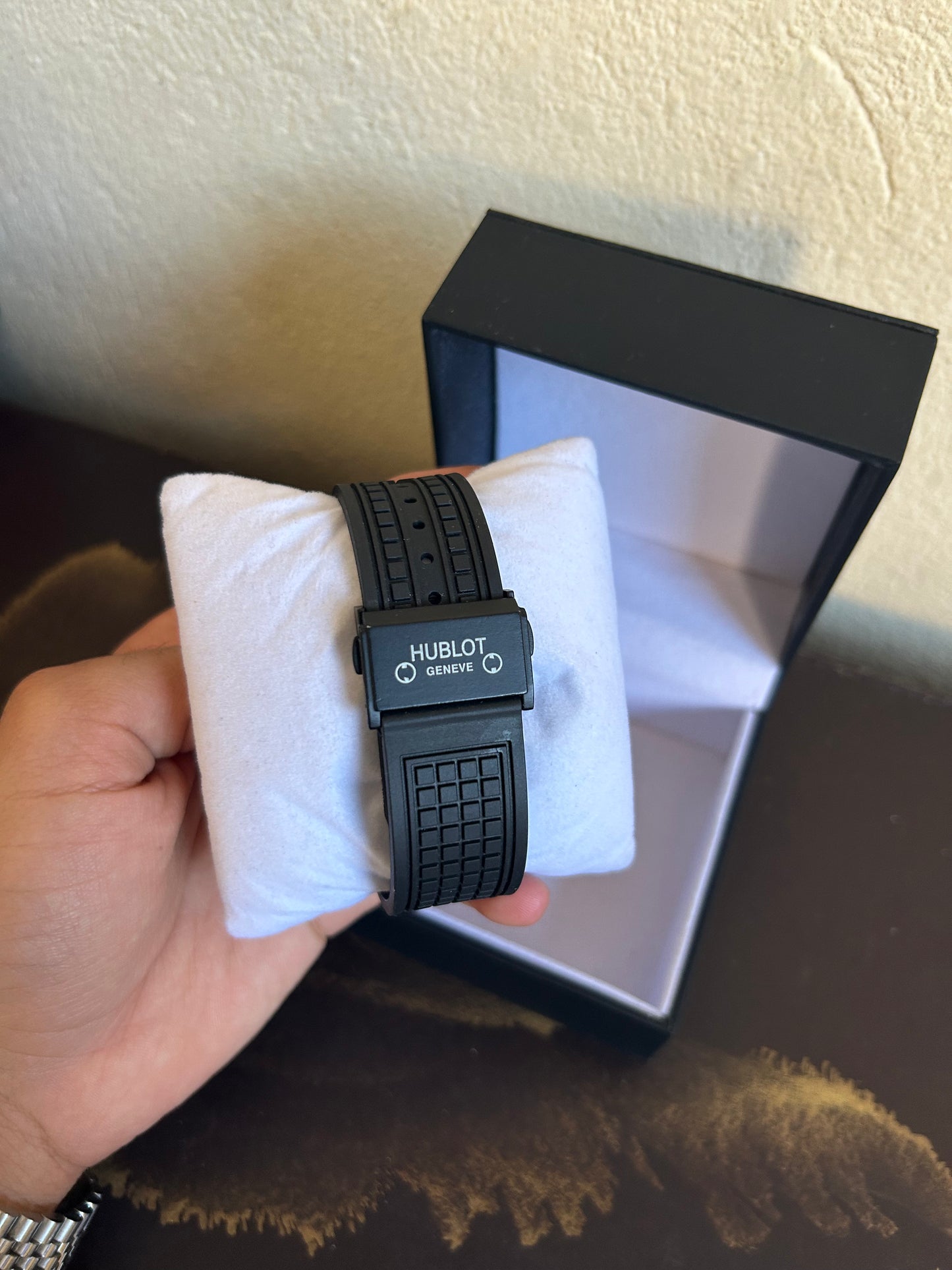 Hublot Montre Homme – Bracelet Silicone